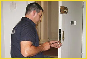 Coral Way FL Locksmith Store, Coral Way, FL 305-396-2901 - 73-11